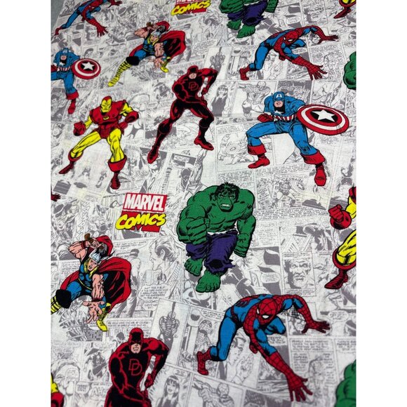 Marvel Comics Cotton Fabric 1/2 yard x 44" Featuring Classic Heroes Like Hulk Ir - Picture 5 of 12